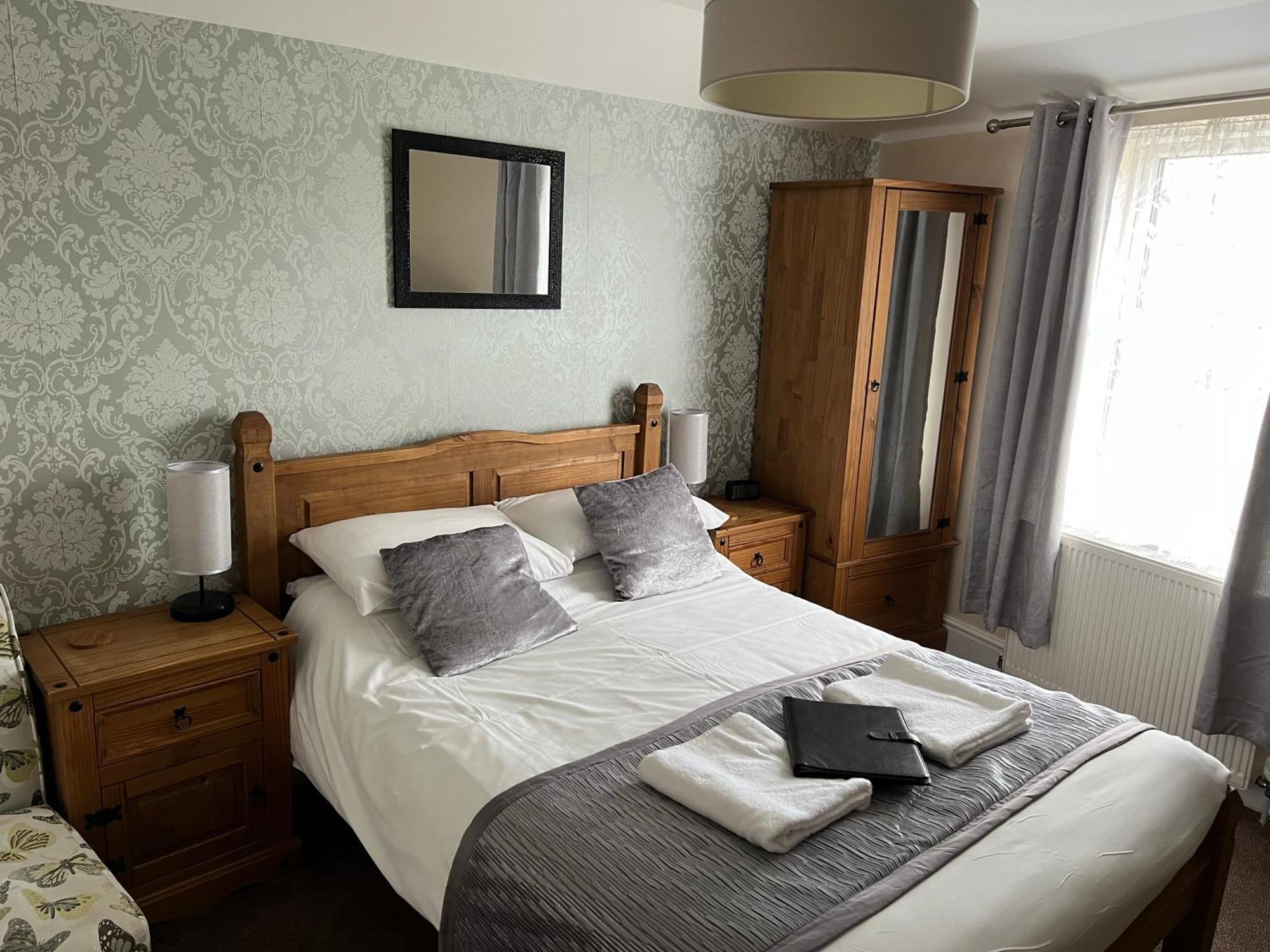 Willows Guest House Great Yarmouth Bagian luar foto