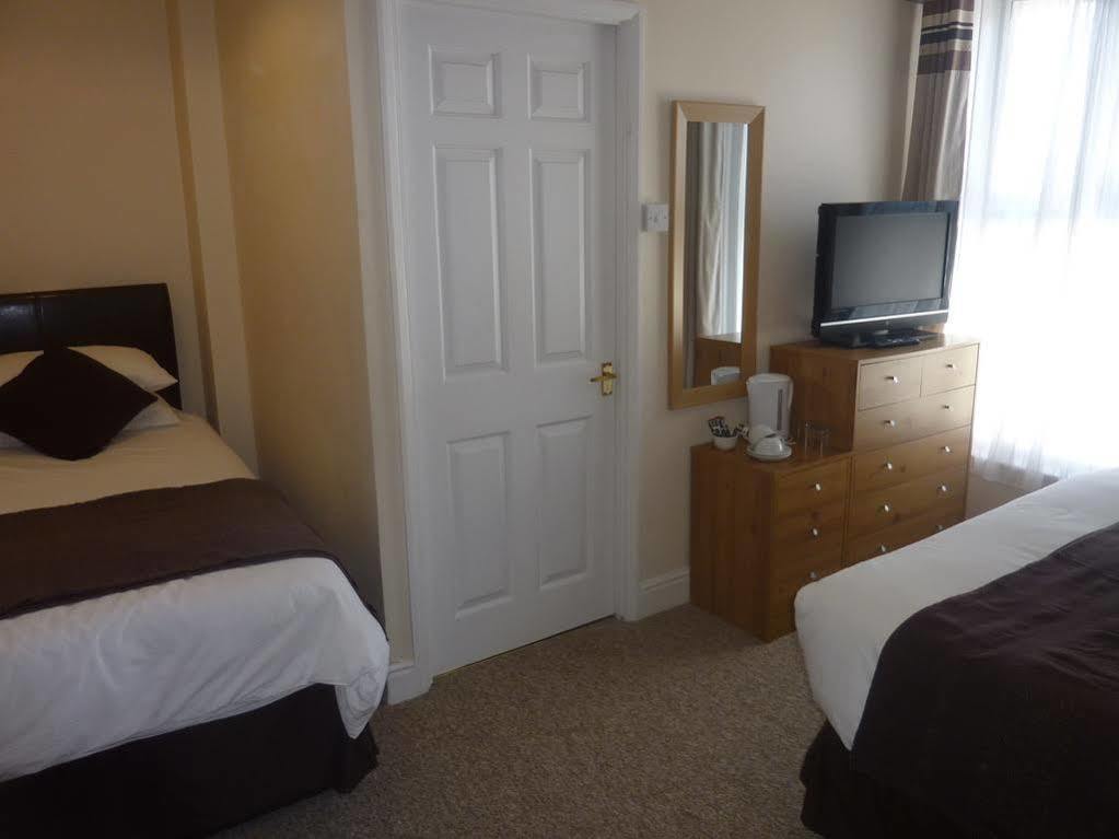 Willows Guest House Great Yarmouth Bagian luar foto